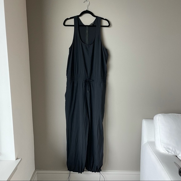 Athleta Black Hillside Jumpsuit Romper Sleeveless size 16 - Picture 2 of 12